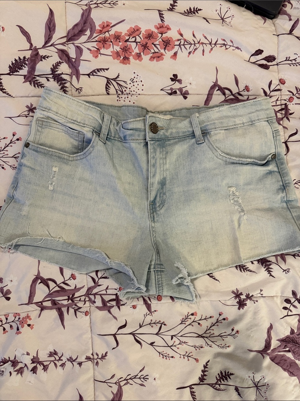 Light Wash Distressed Denim Women's Shorts
